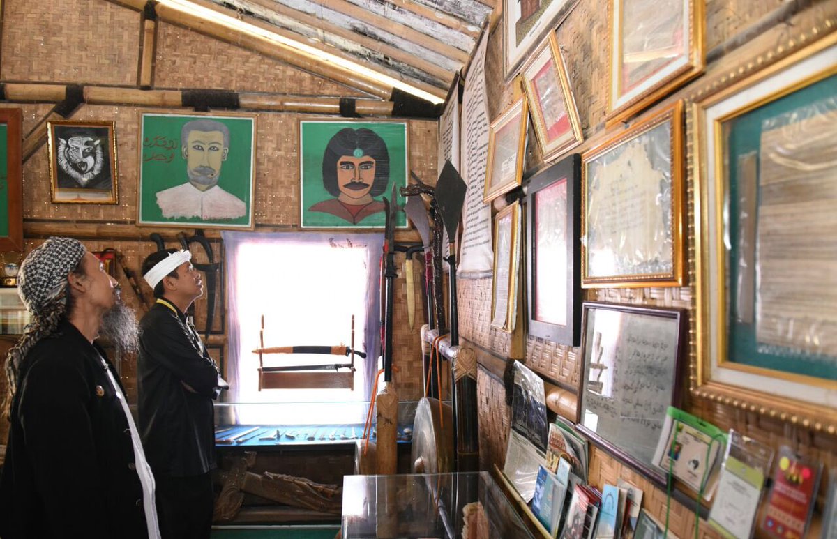 berkunjung ke museum prabu siliwangi di sukabumi. menyerap hawa murni dari  segenap peninggalan sang prabu. 🙏🏽🙏🏽, image size:1200x773