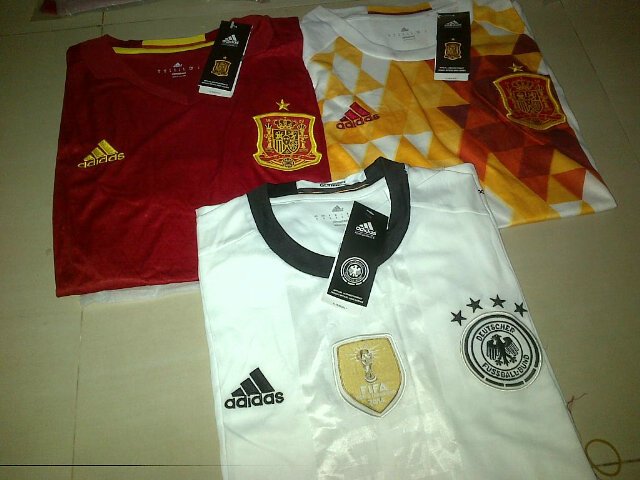 Ready stock Palembang. Jerman home &amp; Spain home away 85rb/pcs. WA 0895348986997 / pin:2A9C8BD4