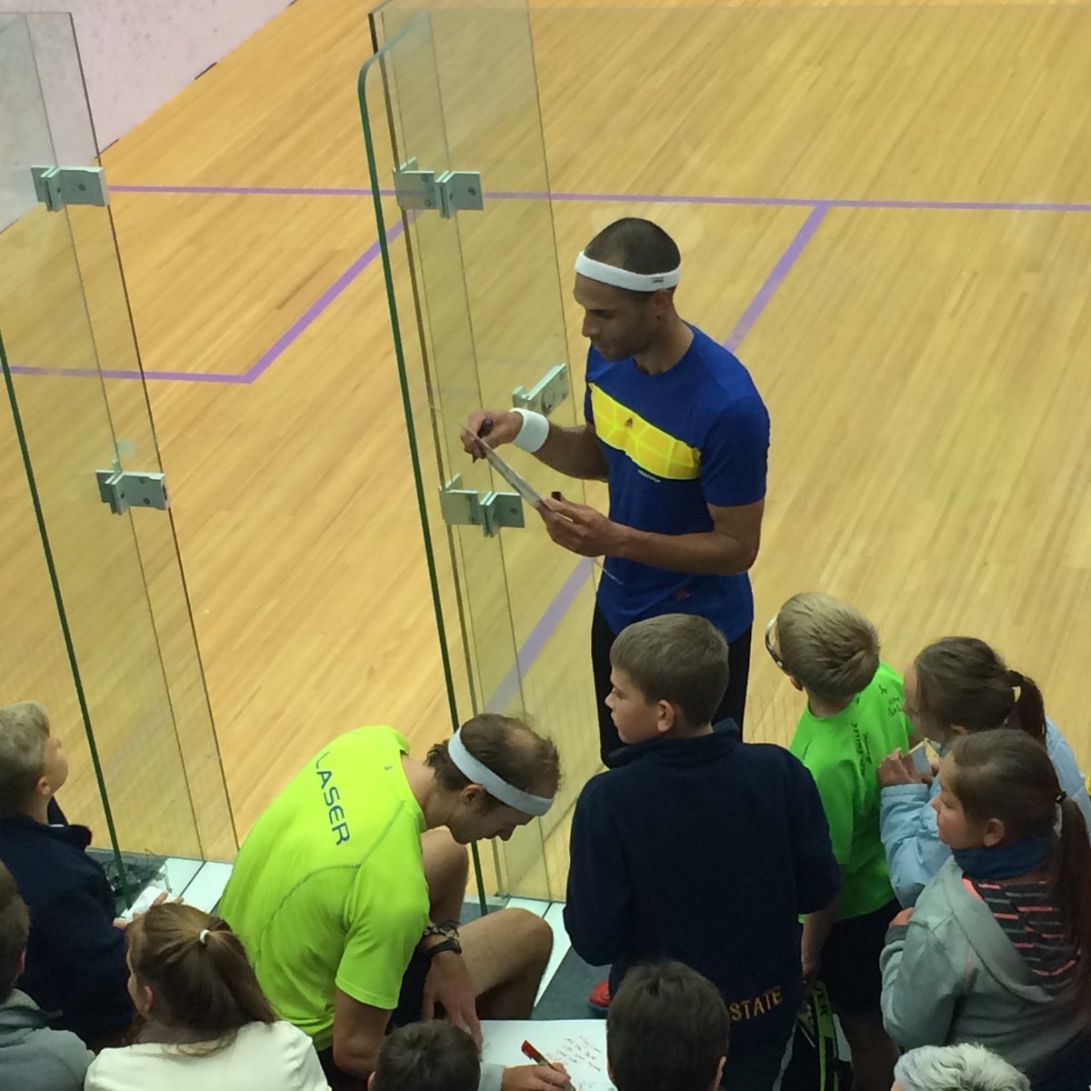 2) Signing autographs for keen youngsters in Bloem <a href="/Copsquash/">Steve Coppinger</a> <a href="/lerouxsquash/">Shaun Le Roux</a> @TimeFreightZA #SARoadTour #highlights