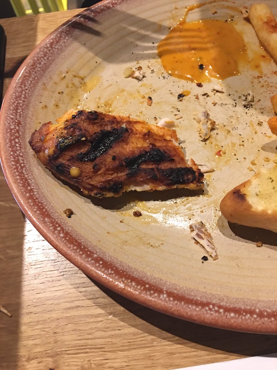 char1ottemorris's tweet photo. @NandosUK not happy with my meal burnt and dry chicken &amp; no1 asked if everything was ok so couldn't let them know! https://t.co/uRPWYMWfyA