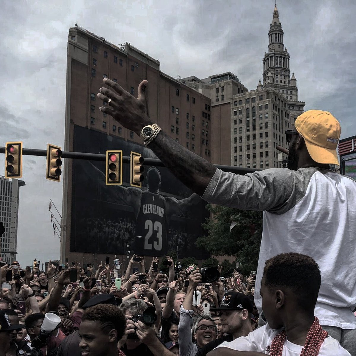 Connie Larsen (FWjezreel) Twitter