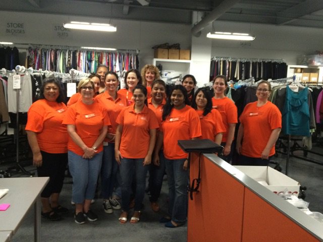 DEMelArmstrong's tweet photo. IT Engage Volunteering 
@DEcollege #DEInterns #DEITEmployees https://t.co/KYj8zR51xa