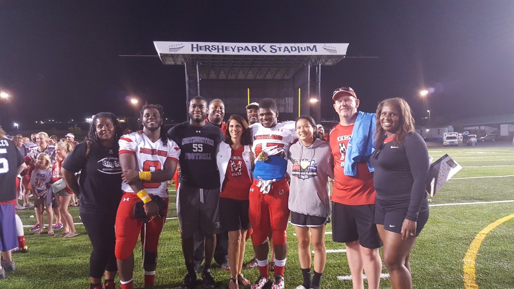 BPCFootball's tweet image. Big 33 host family experience for Jordan Hill.. priceless