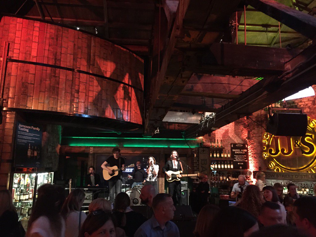 fritterish's tweet photo. #littlegreencars #Jameson https://t.co/gSy2dpG4He