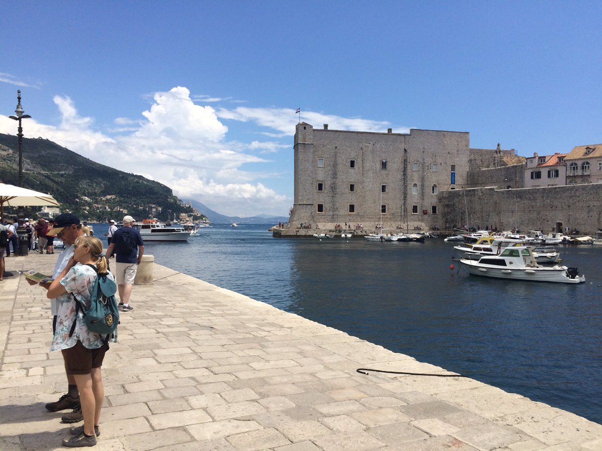 cricketaoc's tweet photo. The scenic beauty of #Dubrovnik, #Croatia... https://t.co/771Re0oE15