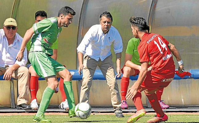 FSevillanoED's tweet photo. El Antoniano quiere asegurar el bloque de jugadores que ha hecho posible el ascenso https://t.co/7kIdRZw03q https://t.co/shz1YxpD4q