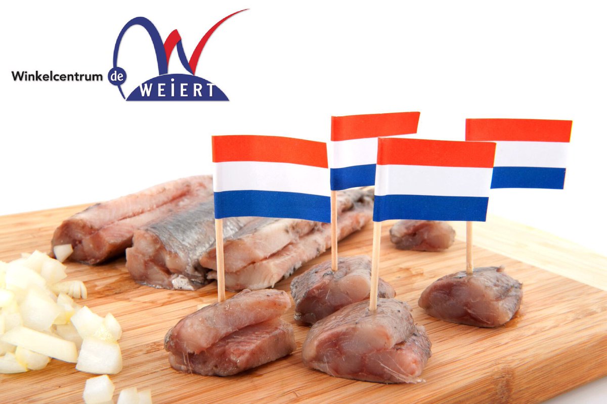 Morgen tijdens onze koopavond trakteren wij op nieuwe haring! U vindt de kraam tegenover La France #gratis #haring