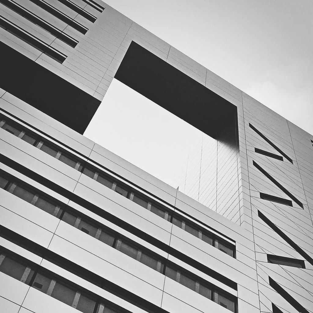 NPPhotographer's tweet photo. #Broadgate #5broadgate #liverpoolstreet #london #londonphotography #city #urban #futuristi… https://t.co/BXXOJSnGEo https://t.co/1pUfT8Xbk1