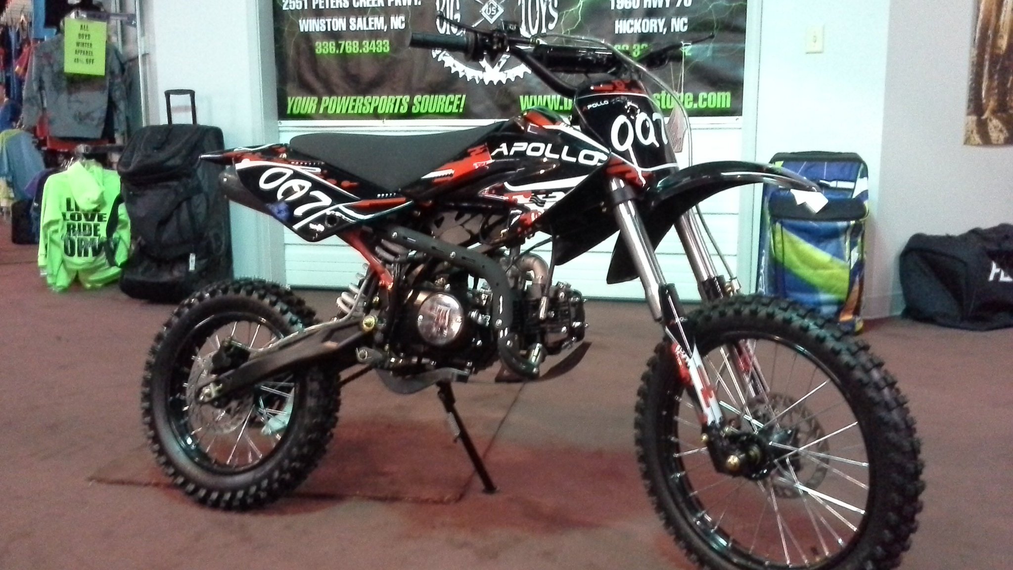 apollo 007 125cc dirt bike