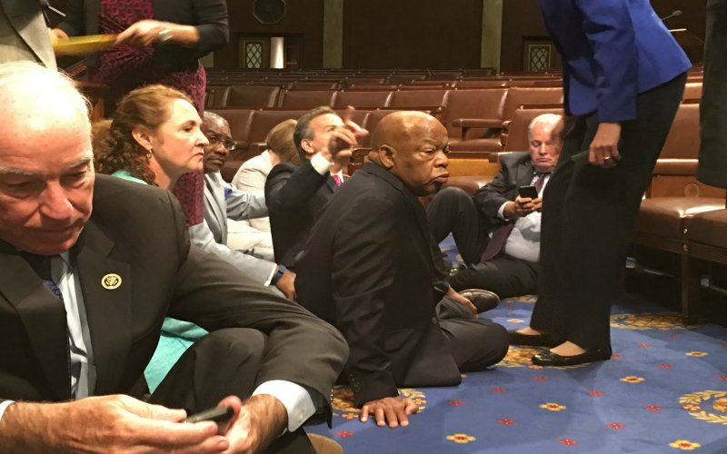 WATCH LIVE: The #NoBillNoBreak Dem House sit-in: thebea.st/28QcTut