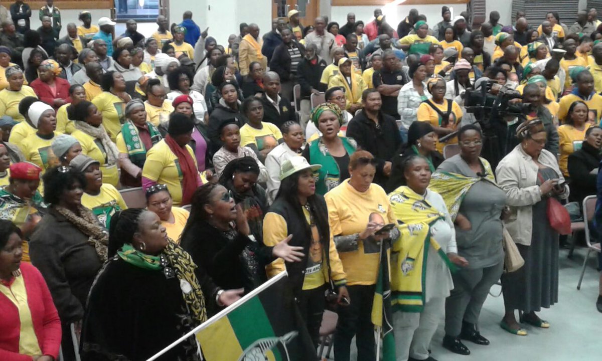 ANCDullahOmar's tweet photo. Introduction of our mayoral candidate #PeoplesMayor #XolaniSotashe @ANCwcape @MYANC #LocalGovernmentInYourHands https://t.co/rv0DatwNiU