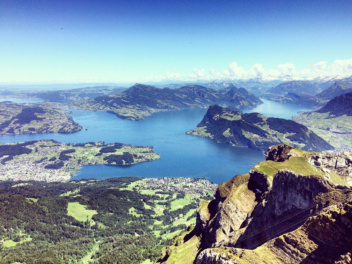 Those views!! #inLOVEwithSWITZERLAND #MountPilatus #ParkHotelVitznau <a href="/MySwitzerland_e/">Switzerland</a> @I_love_Lucerne
