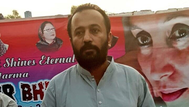 MirSohrab's tweet photo. 63rd Birthday Celebration of Shaheed Mohtarma Benazir Bhutto with Anwer Mahar, Ex-Pres #PPP Sukkur &amp; @Qavi_Mian #PSF https://t.co/s08z2Jqfyw