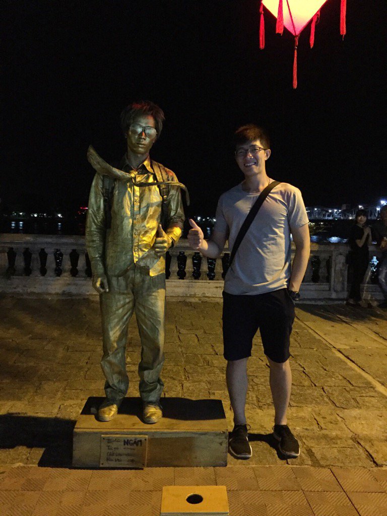 luongtanhuynh's tweet photo. #huecity
#manstatue https://t.co/KZcaccIEFM