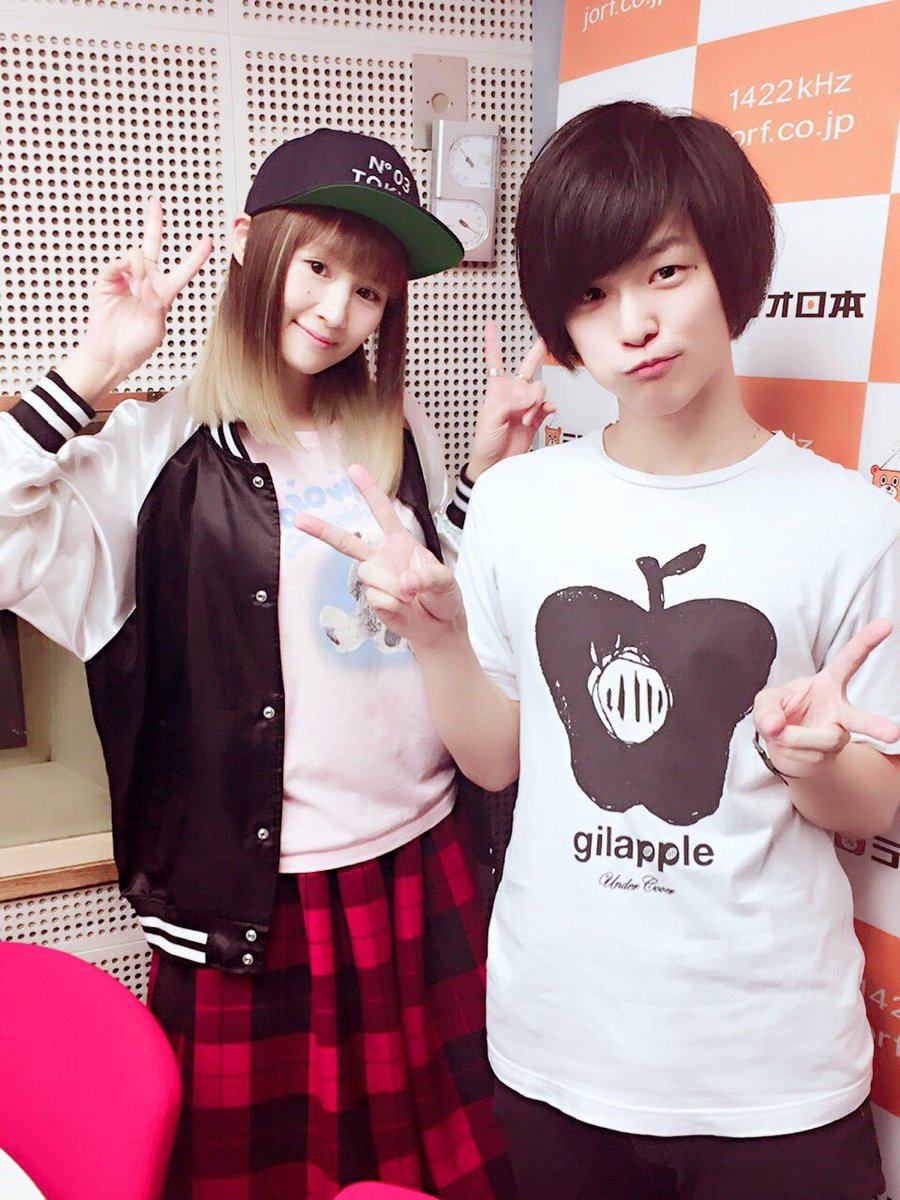 小林ゆう 公式 V Twitter 小林ゆうですなう 今夜のラジオ日本 週刊 小林ゆう は第100回記念にふさわしい素敵なゲスト様をお迎えいたしますなう テレビアニメ マギ シンドバッドの冒険 Op曲を歌うpenguin Reseachの生田鷹司さんですなう