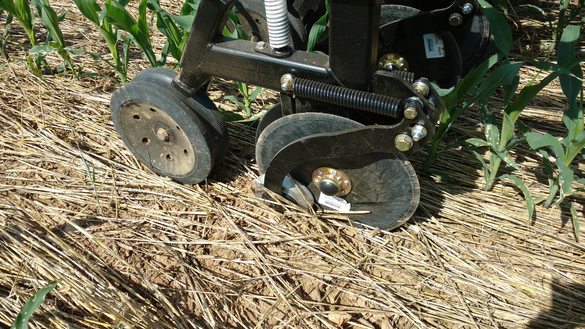 CoverCropCoach's tweet image. #interseeding with #Dawn #Douseed today. #Crimsonclover #tillageradish #annularyegrass