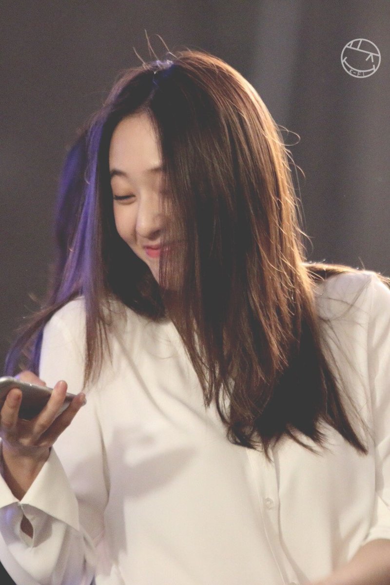 KrystalTHFans's tweet photo. 160621 KRYSTAL Graduation Season
©K-Fi郑秀晶个人站
https://t.co/xpT6NerVpA
https://t.co/0DVmjJgYAp
https://t.co/EZzHCUzMRB https://t.co/UPY7PUa0ir
