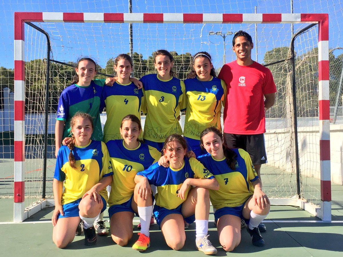 Partido dominado q se volvió loco y se igualó...y PRIMERAS FINALISTAS CLARETIANAS N <a href="/JuegosEMDE/">Juegos EMDE</a>
💛💙🙌🏽 #VamosCLARET 💪🏽