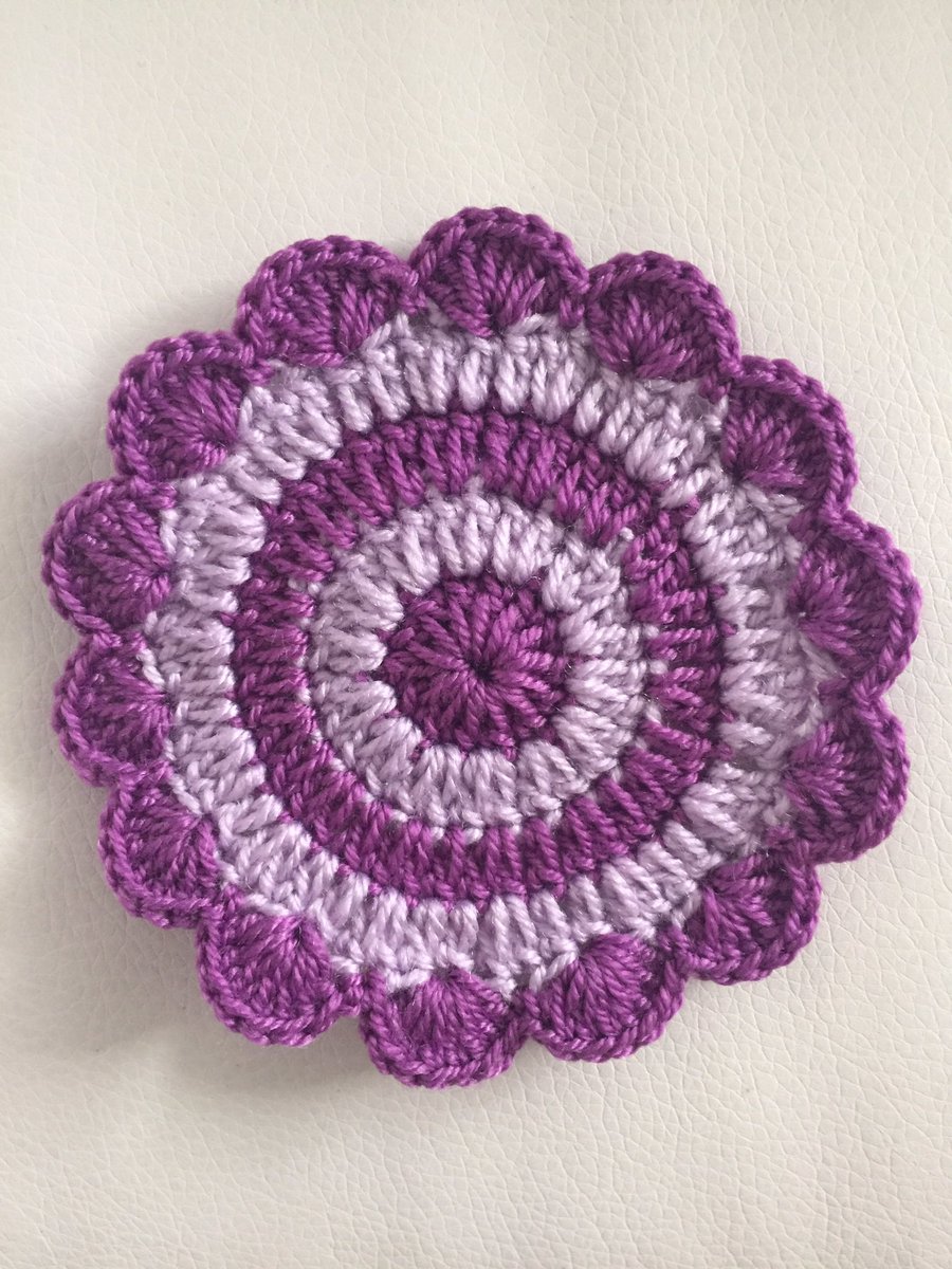 pi_crochet's tweet photo. #handmade #CrochetCoaster #myownhandmade #crochet #crochetlove #crochetaddict #BonFtour (only 4 hours to go 😉) https://t.co/PJJ10xDbd6