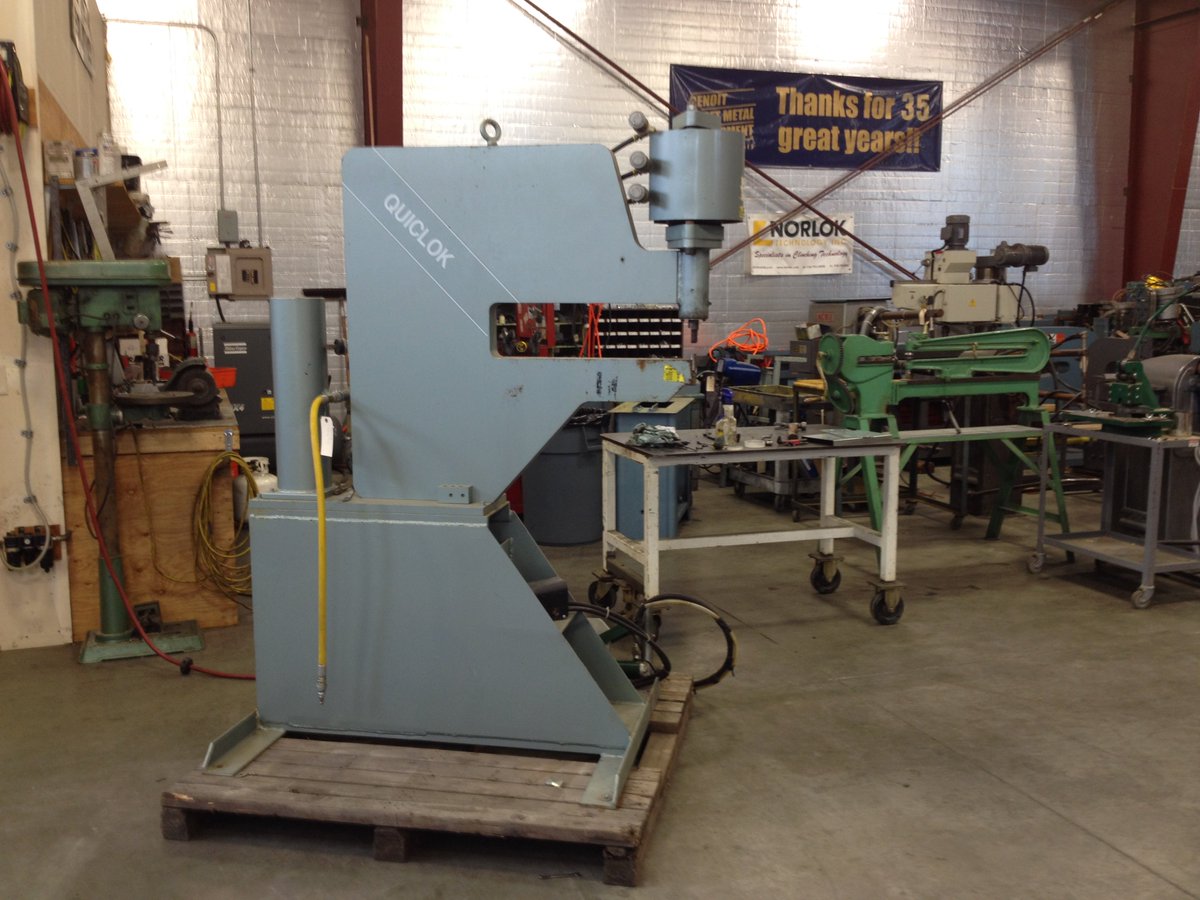 SansonMachinery's tweet photo. New Listing - https://t.co/ctFwxTJI9B #Lockformer #Quiclok #Fastening #Machine #SansonNW #Fabrication #MFG #Fasten https://t.co/8FswpKqvOh