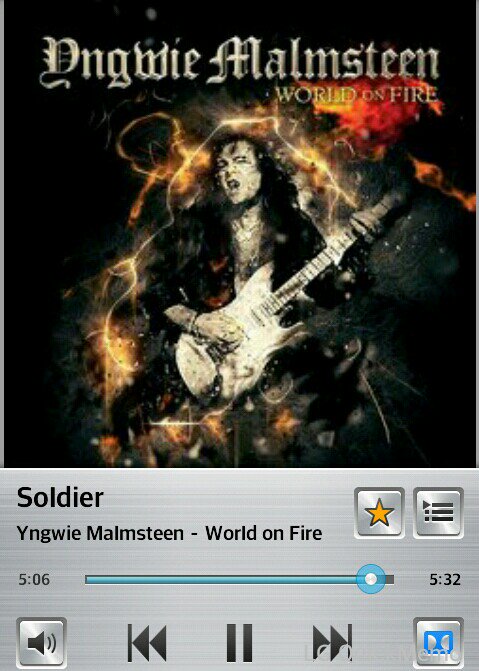 FranCullau's tweet photo. I'm a soldier and don't know how to deal with my feelings about this awesome song. It's so me, I just love it! https://t.co/kmtywTb4M8