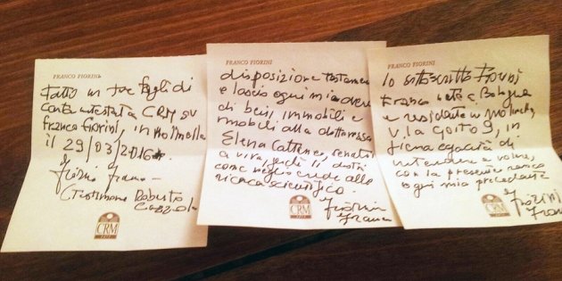 Nature's tweet photo. No, not an email scam – a stranger really has left his fortune to a prominent neuroscientist https://t.co/gSWHCureJM https://t.co/05uc9flfbM