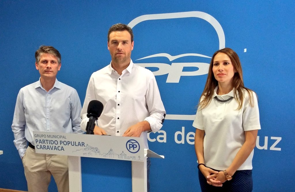 <a href="/JoseFcoViejo/">Jose Francisco</a> <a href="/anika_martinez/">Ana Martinez</a> y Víctor Martinez-Carrasco hacen balance del primer año de legislatura @gppmur