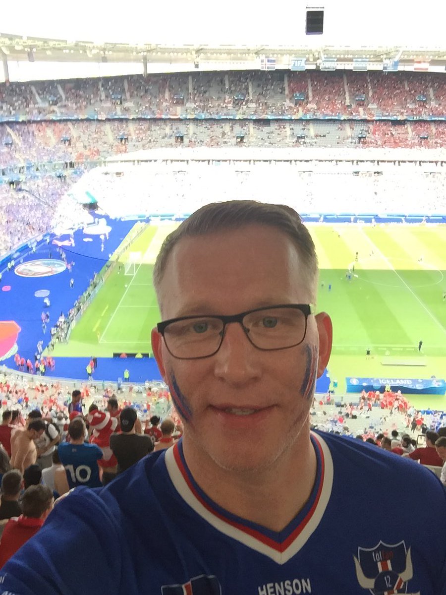 Stefansig's tweet photo. Go Iceland https://t.co/UYG9ECBoDt