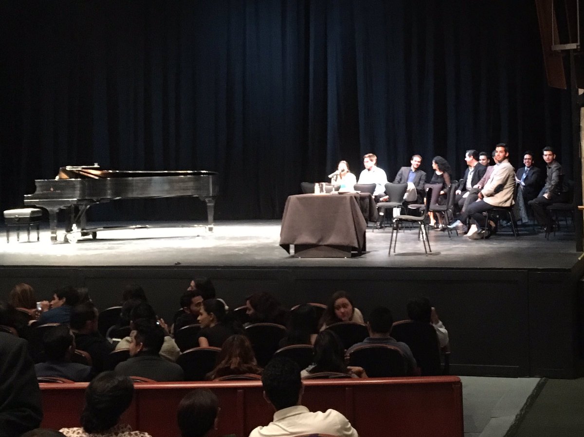 cenartmx's tweet photo. .@reneesmusings, una de las sopranos más importantes de la actualidad viene a impartir una clase magistral. https://t.co/9uwJCtEekZ
