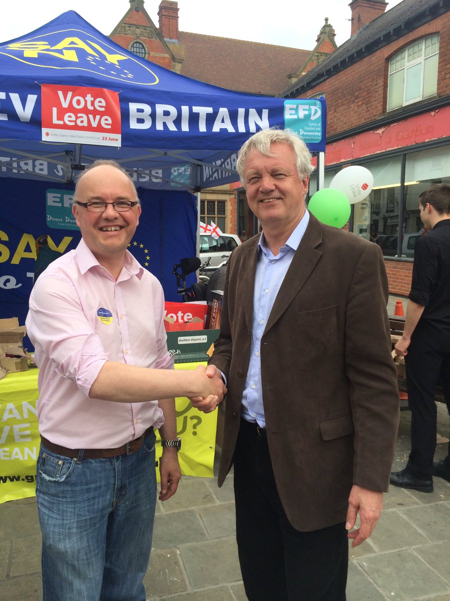 andrew_allison's tweet photo. Great to chat to @DavidDavisMP in Beverely this afternoon. #Brexit #VoteLeave https://t.co/zBFdZ5A89l