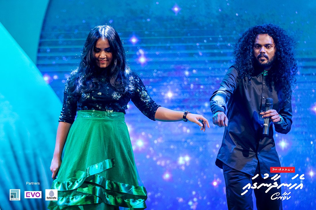 ehandhaanuga's tweet photo. Song: U'dun Tharithah
Ahmed Adil &amp; Laisha Junaid
My Tones: 29202/29203
#EHCovers https://t.co/vp6esc76GS