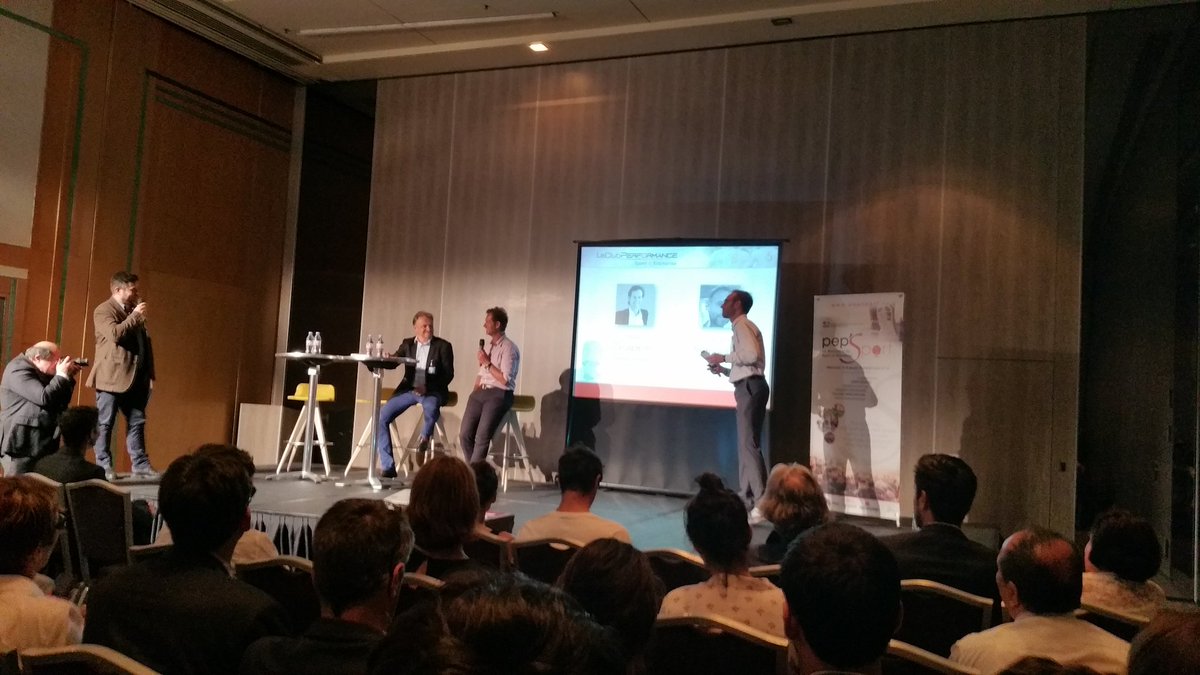 SPOTLIGHT250's tweet photo. Table ronde @ClubPerf0rmance avec @edgar_grospiron et Christophe Tremoulinas de @RoadooNetwork #conferencerh https://t.co/6UXvBW2jSk