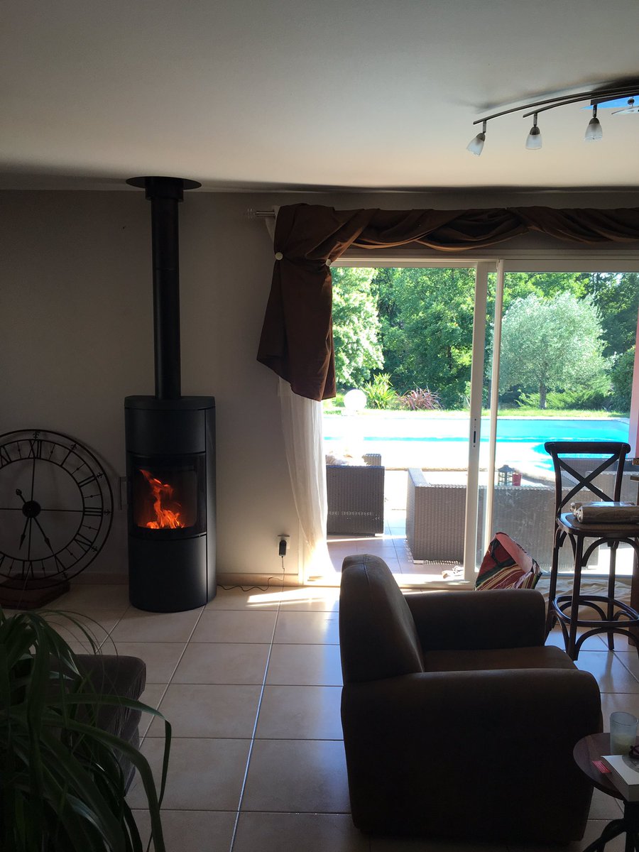 Poêles à bois Hwam 3520m Ihs plus stockage thermique 10h du groupe Séguin Duteriez 💯💯💯<a href="/Managem1Xambre/">Cinthia management2.0</a> <a href="/groupeseguin/">Seguin poêles et cheminées</a>