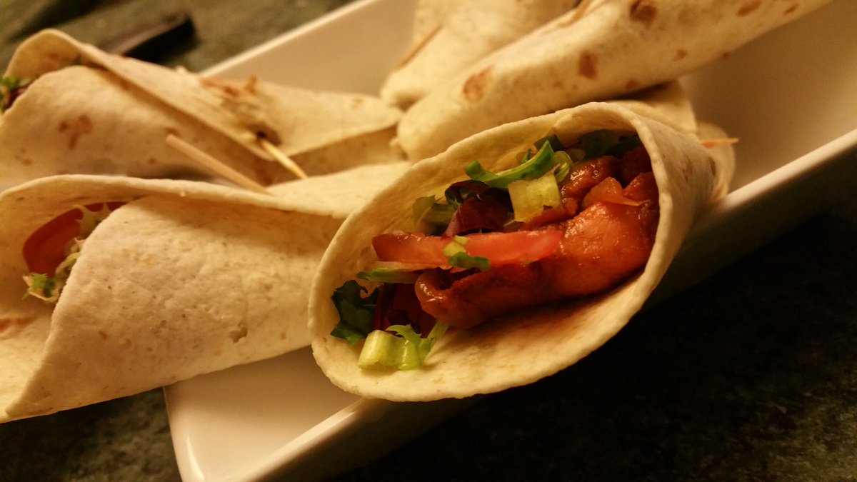 Anwario Designs tweet media