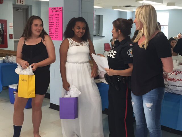 iCop54's tweet image. Lead the Way Gala in recognition &amp;amp; celebration of our youth runners who ran over 75 km! thank u to @COPSandKIDSca