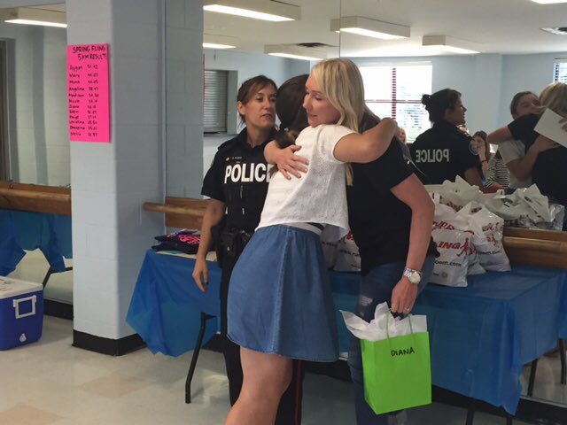 iCop54's tweet image. Lead the Way Gala in recognition &amp;amp; celebration of our youth runners who ran over 75 km! thank u to @COPSandKIDSca