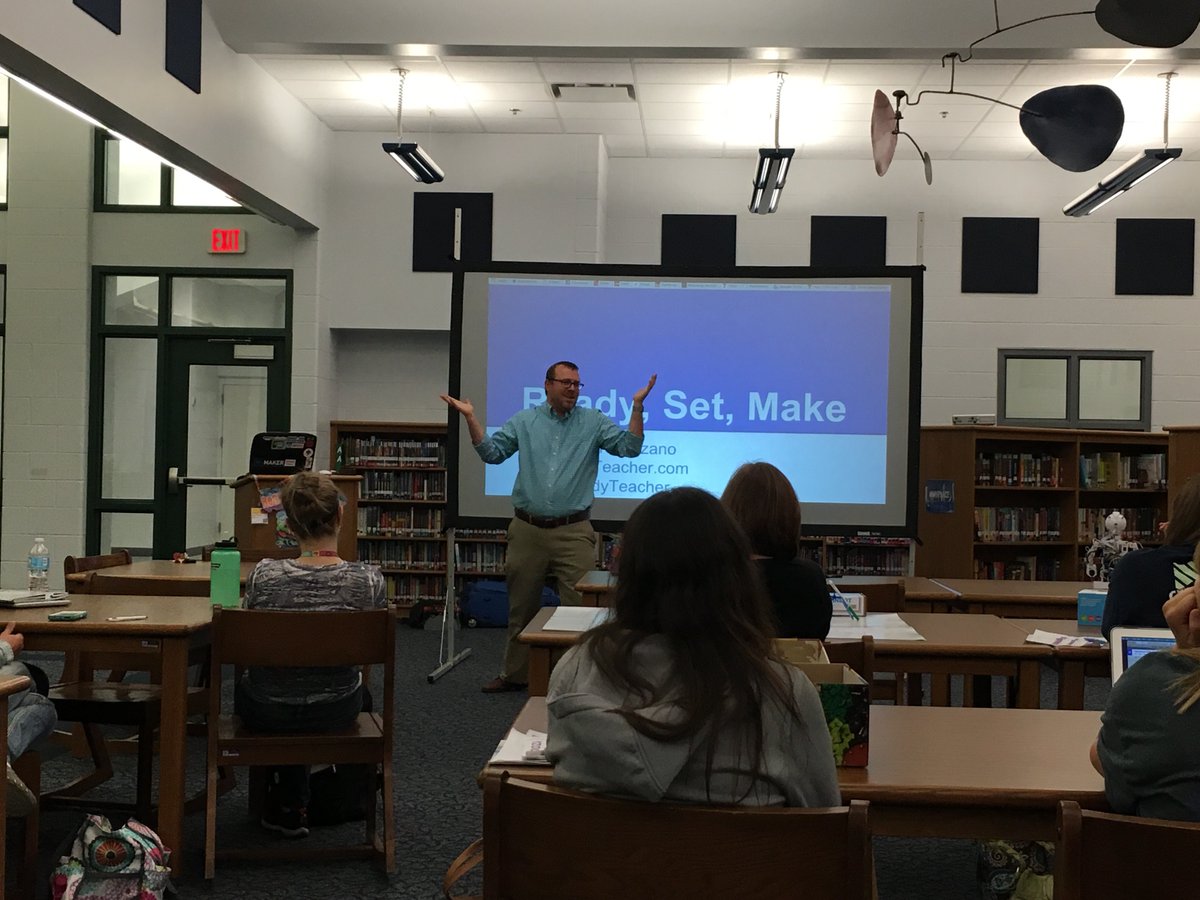 #digi2016 #inelearn Making with <a href="/thenerdyteacher/">Nicholas Provenzano</a> !!!