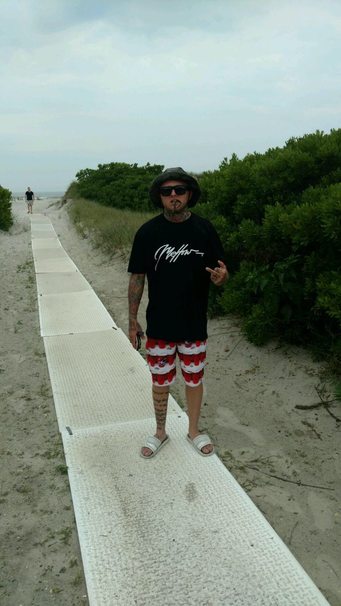 MellowThreads tweet picture
