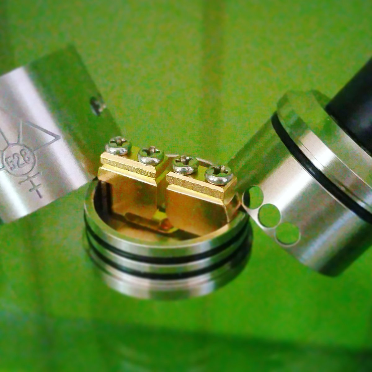 RealRiPTrippers's tweet photo. GOON RDA!
#vape #vaping #vapor #vaper #rda #dripper #riptrippers #instavape #vapestagram #vapelife https://t.co/gSe4SC8sJh