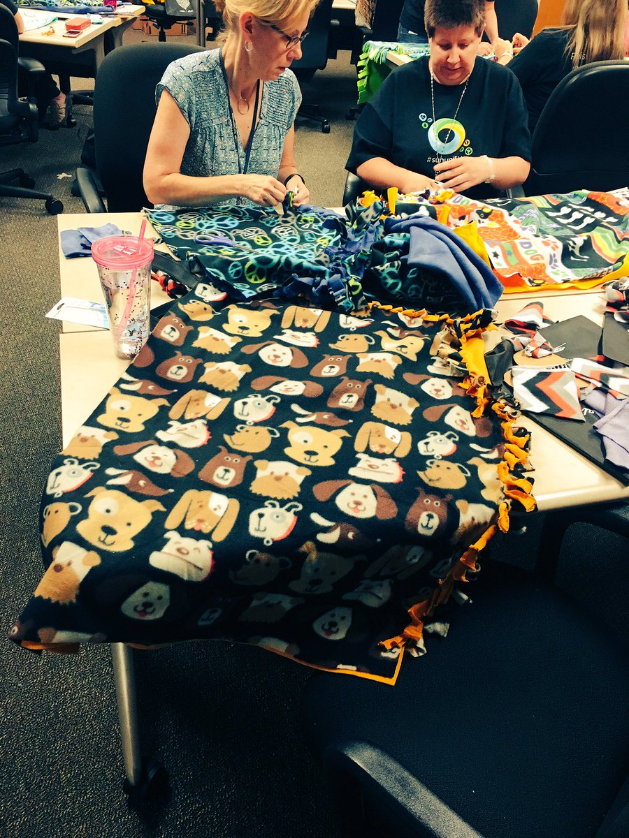 SunCareers's tweet photo. Making blankets and toys to #donate at an animal shelter #suncommunities #sununity https://t.co/FoJfVRSQkx