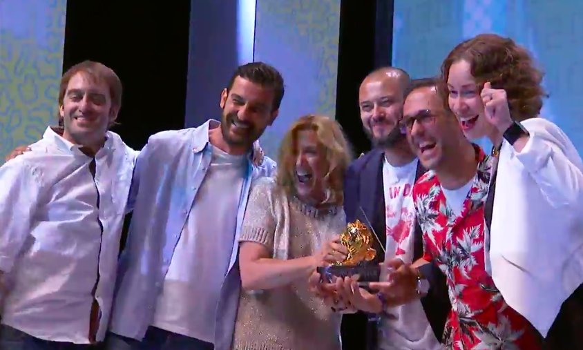 Enhorabuena a Juan García-Escudero y su equipo por el Grand Prix de Justino! #CannesLions <a href="/leoburnett_es/">Leo Burnett Madrid</a>