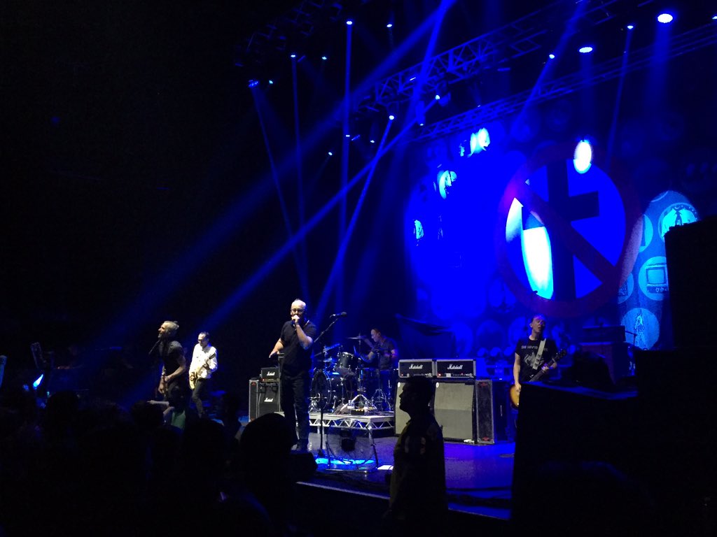 SuperPunkyMunky's tweet photo. 20 years watching punk rock shows and this is the first time I've seen @badreligion #virgin #sacrilige https://t.co/9YhBtByP69