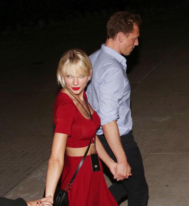MrsTSwift13's tweet photo. Taylor &amp; Tom leaving Selena's concert in Nashville last night https://t.co/ywTjEIl53c