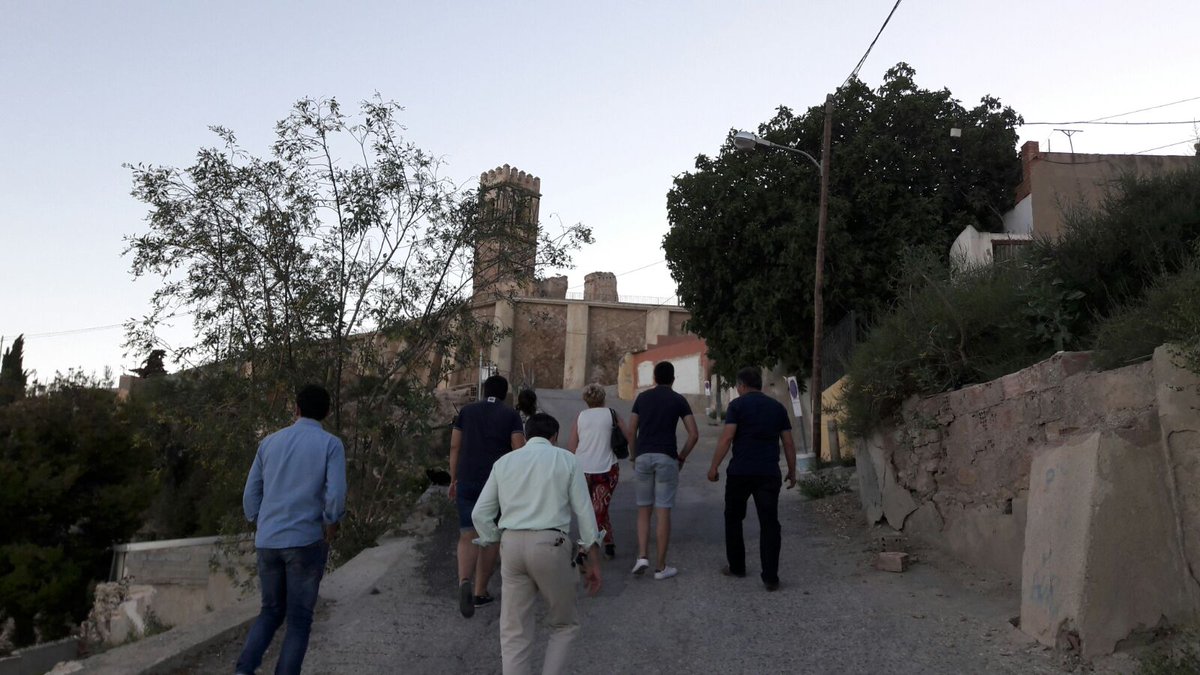 Visita por nuestros bonitos barrios altos de #Lorca <a href="/paco_jodar/">Paco Jódar</a> <a href="/PPLorca/">Partido Popular Lorca</a> #Afavor Preciosas vistas y fantastica gente