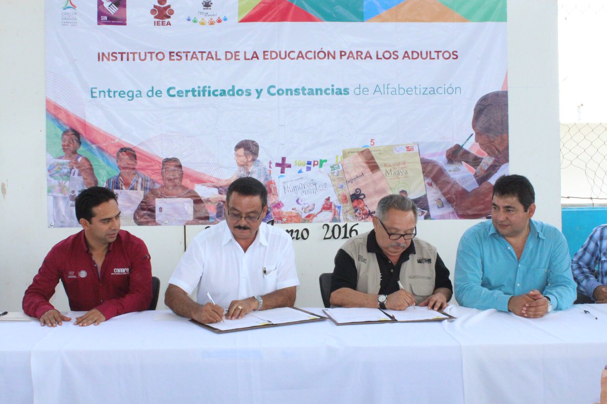 ChavaFarias1's tweet photo. Trabajaremos de la mano con el @IEEA_CAMPECHE para seguir coadyuvando en la educación de los candelarenses https://t.co/5p3Rst7VMY