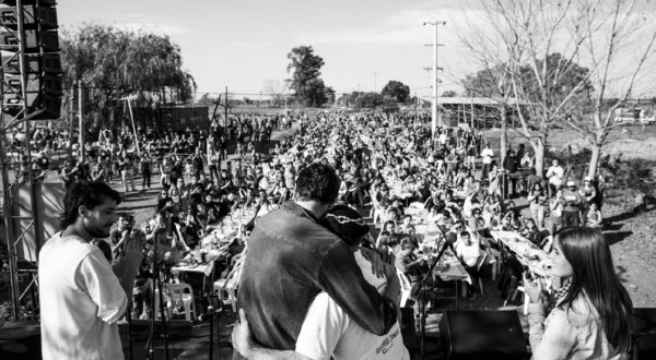 Lavacatuitera's tweet image. [#MU100] Movimientos, escuelas y cooperativas de producción: #MU con @CiudadFuturaOK  --&amp;gt; lavaca.org/mu100/esto-no-…