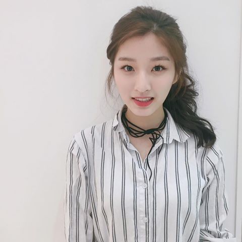 00yene_'s tweet photo. @hyxrinmin yes i am 😊 https://t.co/50bU1GsJxA