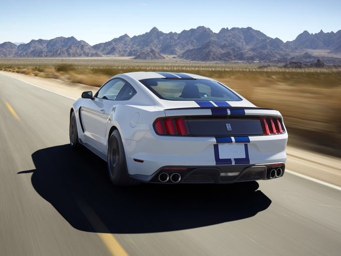 Cardecisions's tweet image. Manual, NA supercars are just more fun🔥🔥🔥