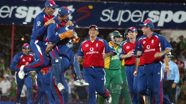 SkyCricket's tweet image. After last night's thriller at Trent Bridge, we look at @EnglandCricket's previous ODI ties: skysports.tv/PdNuTJ