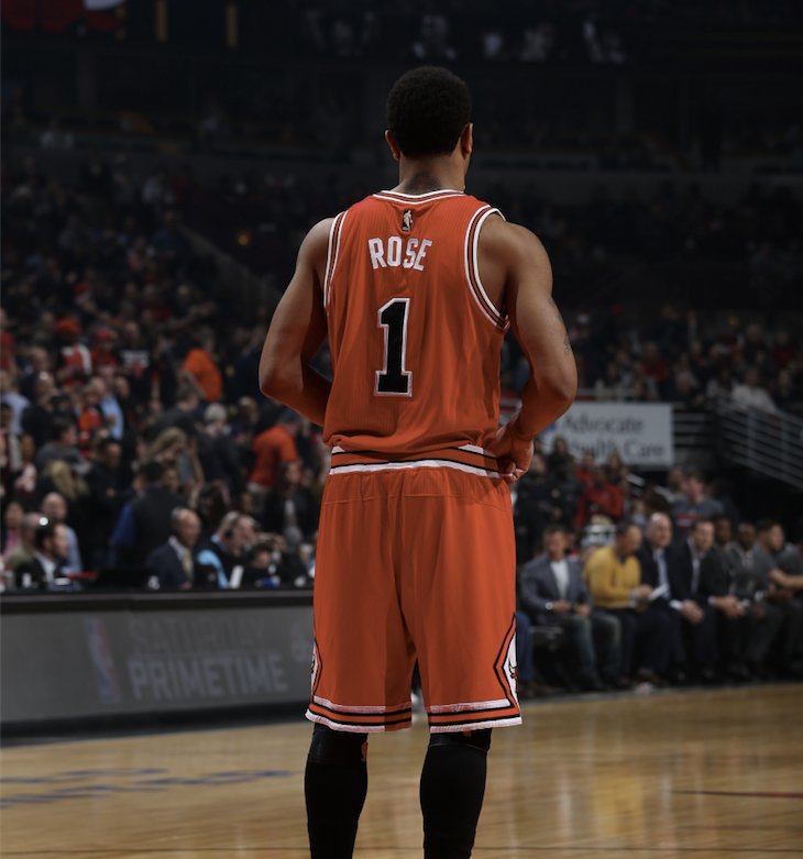 NBATV's tweet photo. Knicks acquire Derrick Rose from Bulls in five-player trade. https://t.co/uJ4jDMiQss